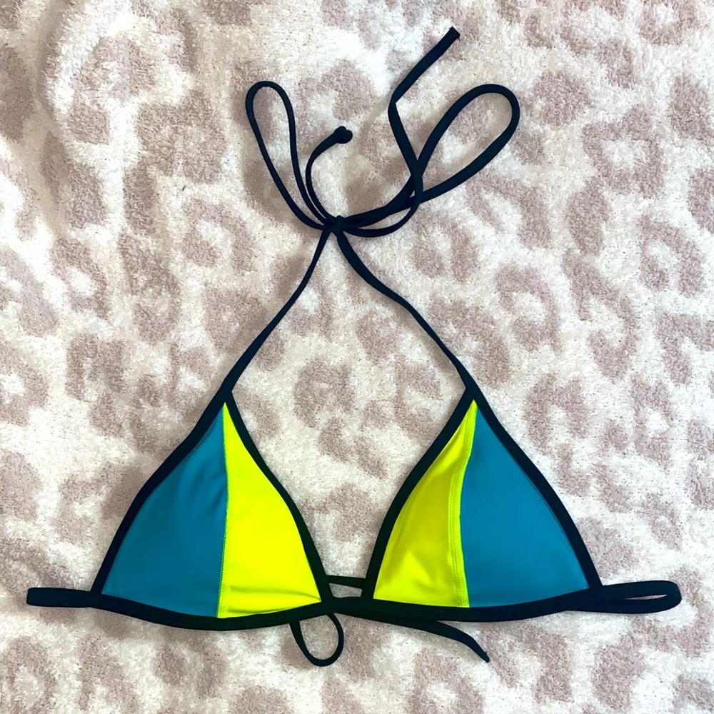 Triangle bikini top